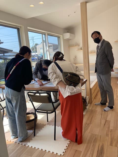 見学会来訪者２