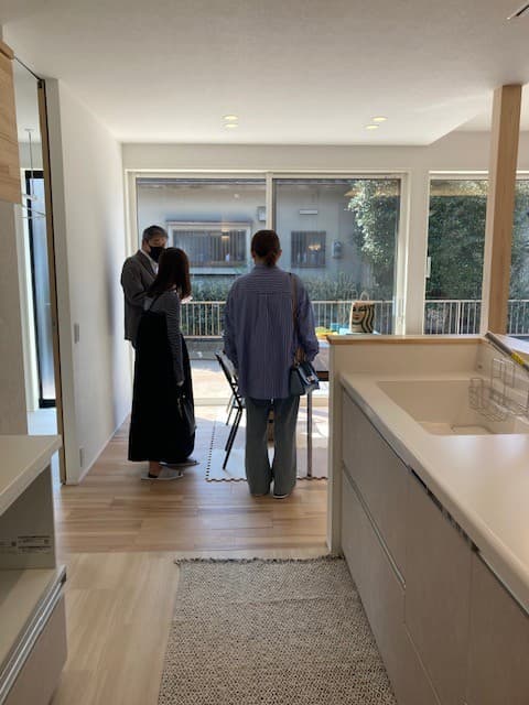 見学会来訪者４