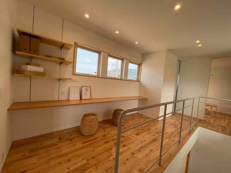 木を使用した窓枠